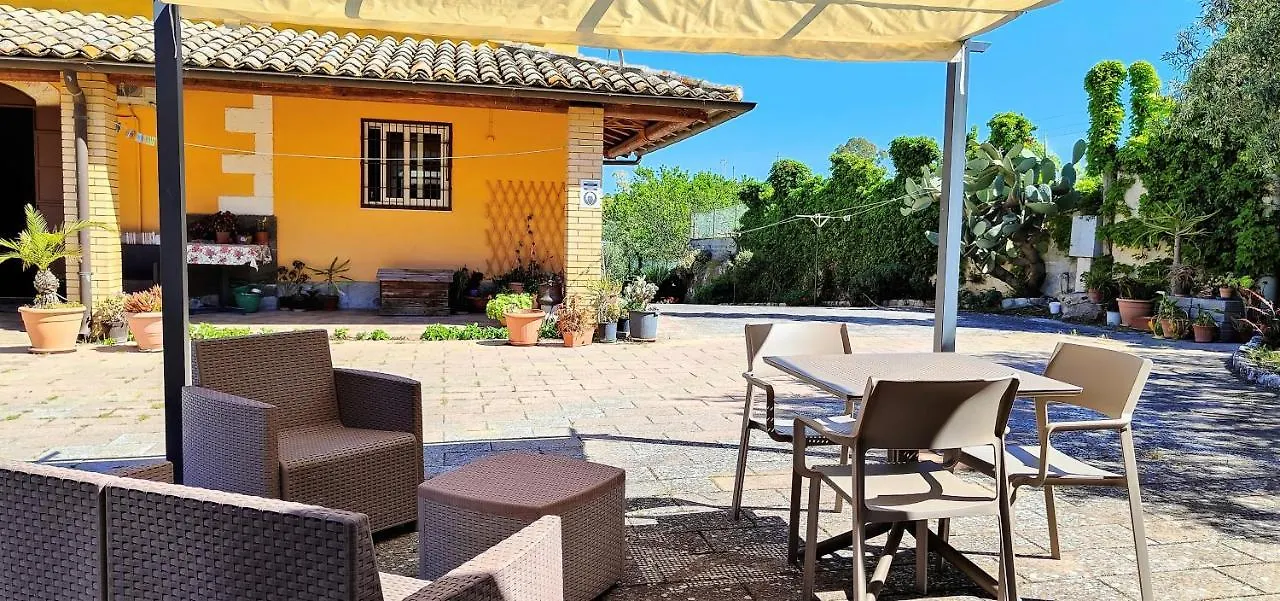 Agriturismo Le Chiuse Carlentini 0*,  Italia