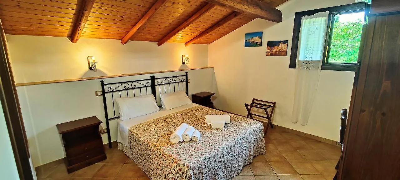 Alloggio per agriturismo Agriturismo Le Chiuse Carlentini Italia