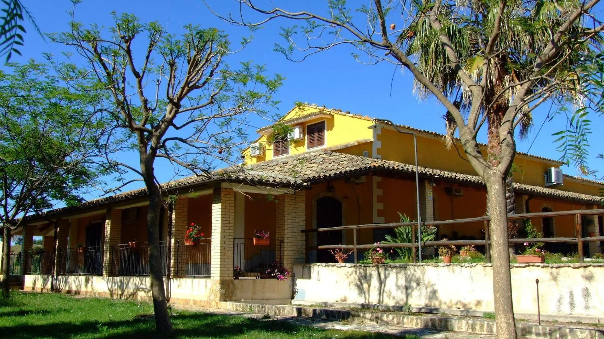 Alloggio per agriturismo Agriturismo Le Chiuse Carlentini