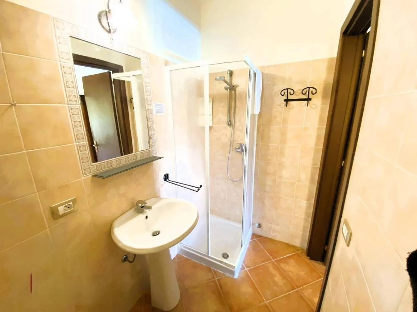 مزرعة للإقامة Agriturismo Le Chiuse كارلينتيني